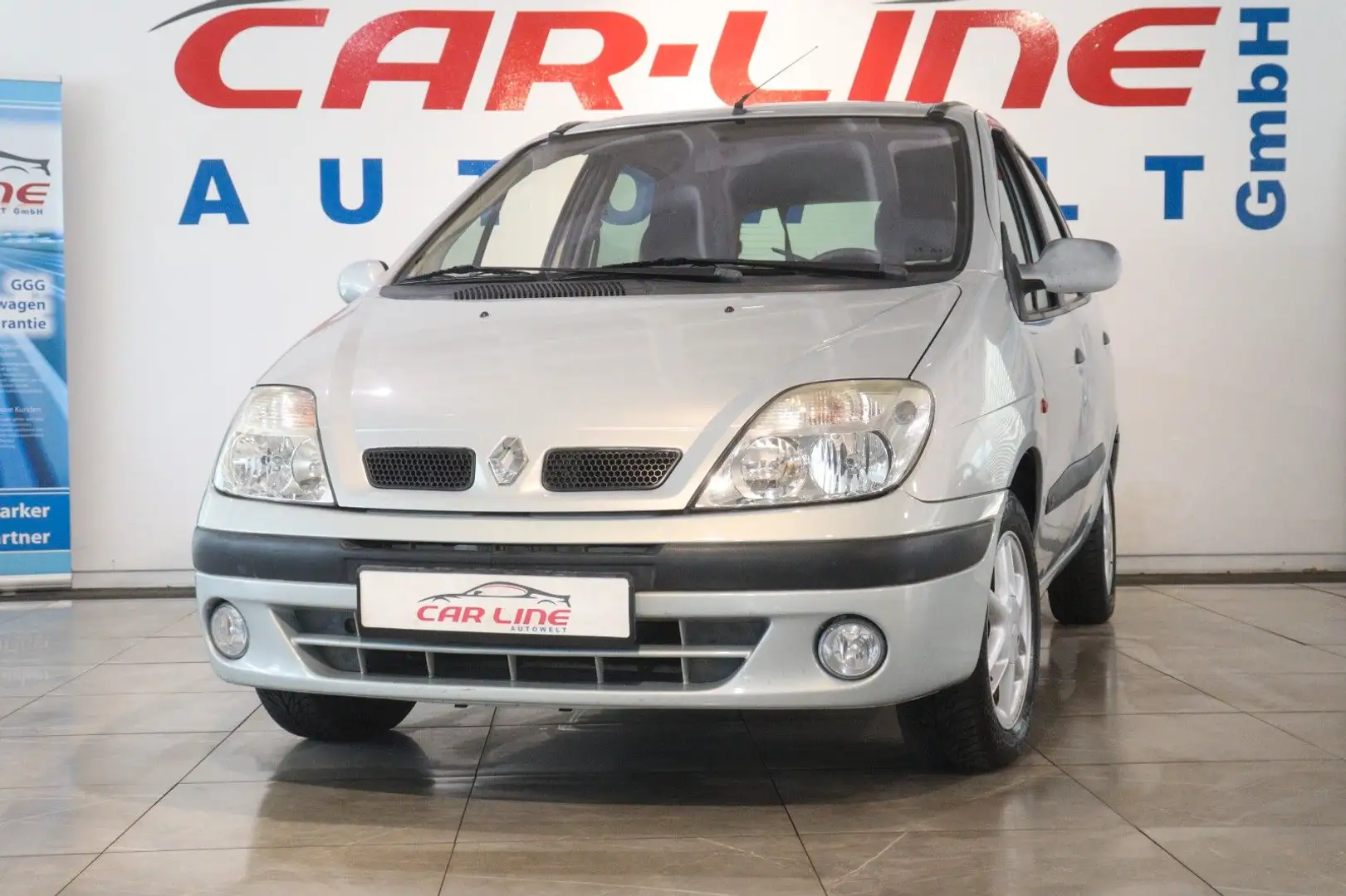 Renault Scenic Authentique 1.6 16V Gris - 1