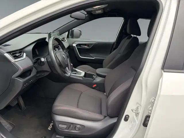 Toyota Rav4 view 10