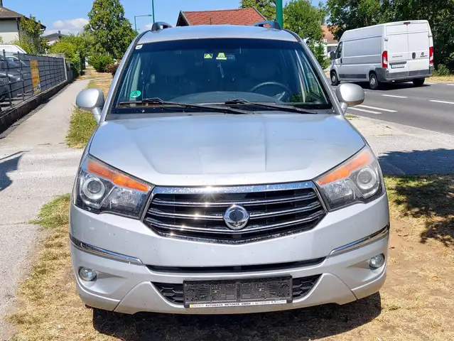SsangYong Rodius 2.0 Xdi