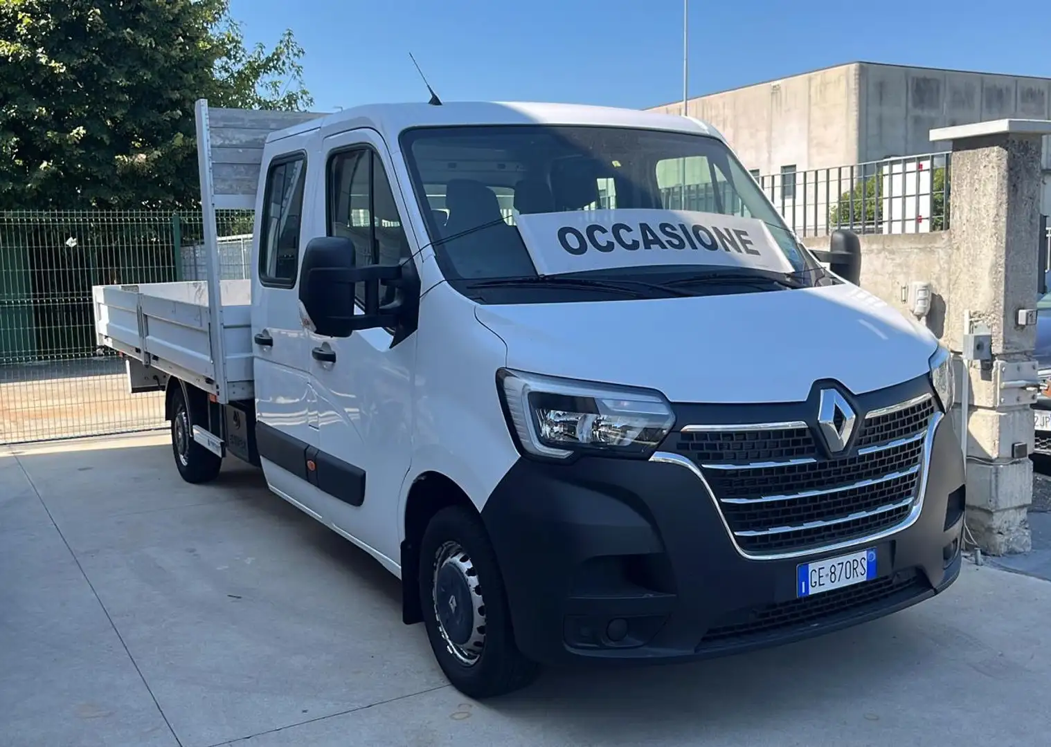 Renault Master 7 posti cassone fisso 4.20x2.20 Bianco - 1
