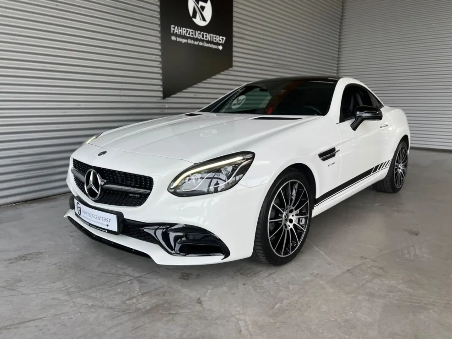 Mercedes-Benz SLC 43 AMG /LED/RFK/CARPLAY/HARMAN&KARDON Blanc - 2