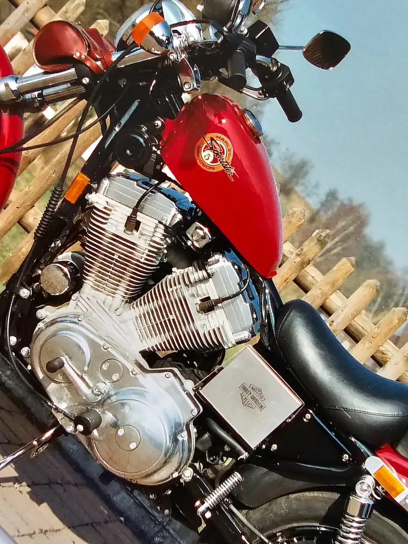 Harley-Davidson Sportster 883 Roşu - 1
