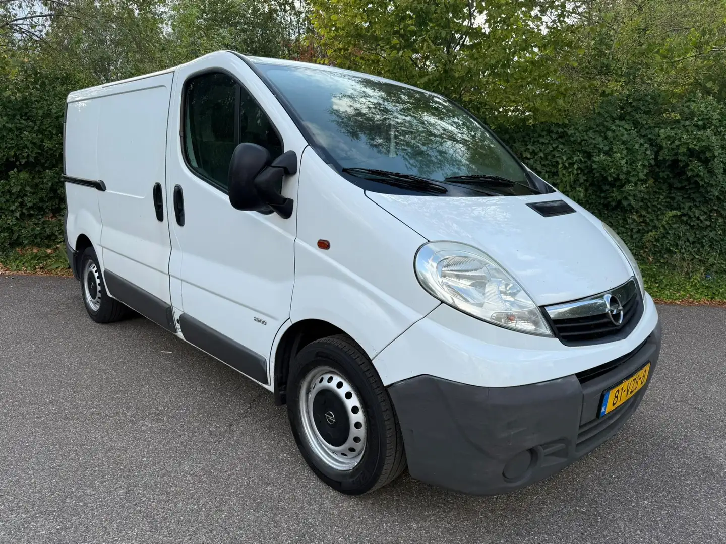 Opel Vivaro 2.0 CDTI L1H1 BUS AIRCO - 2
