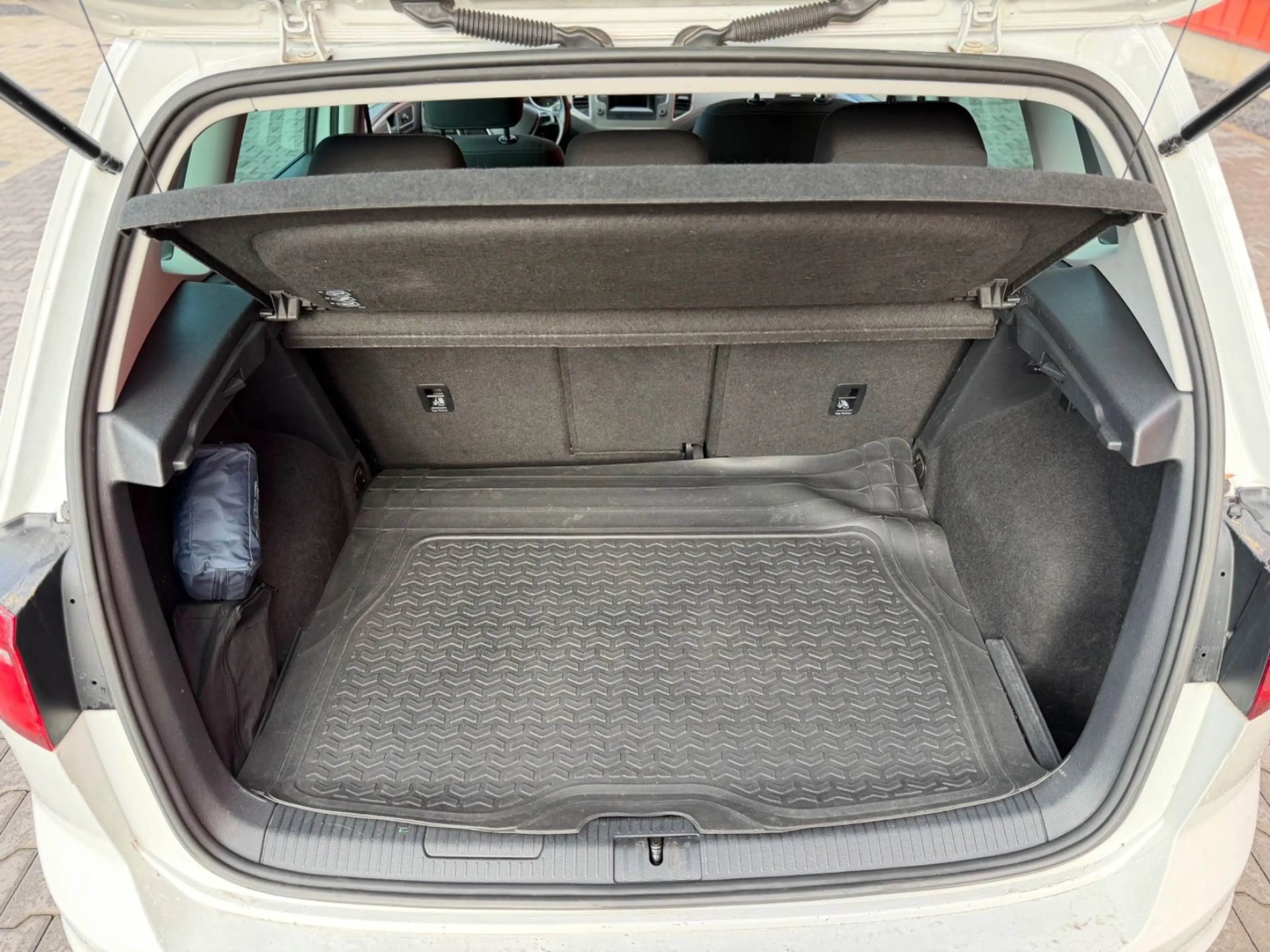 Volkswagen Golf Sportsvan 2.0 TDI ZAHNRIE-NEU Klima Euro6 — photo 5