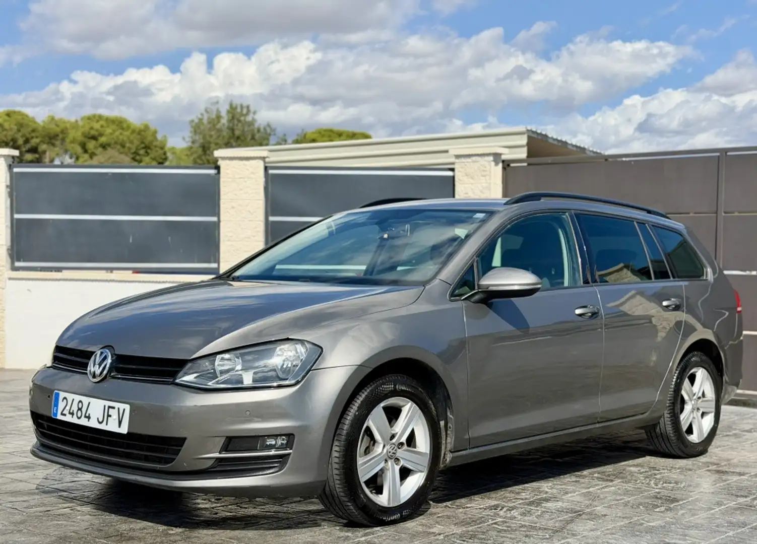 Volkswagen Golf Variant 1.6TDI CR BMT Sport 105 Beige - 2