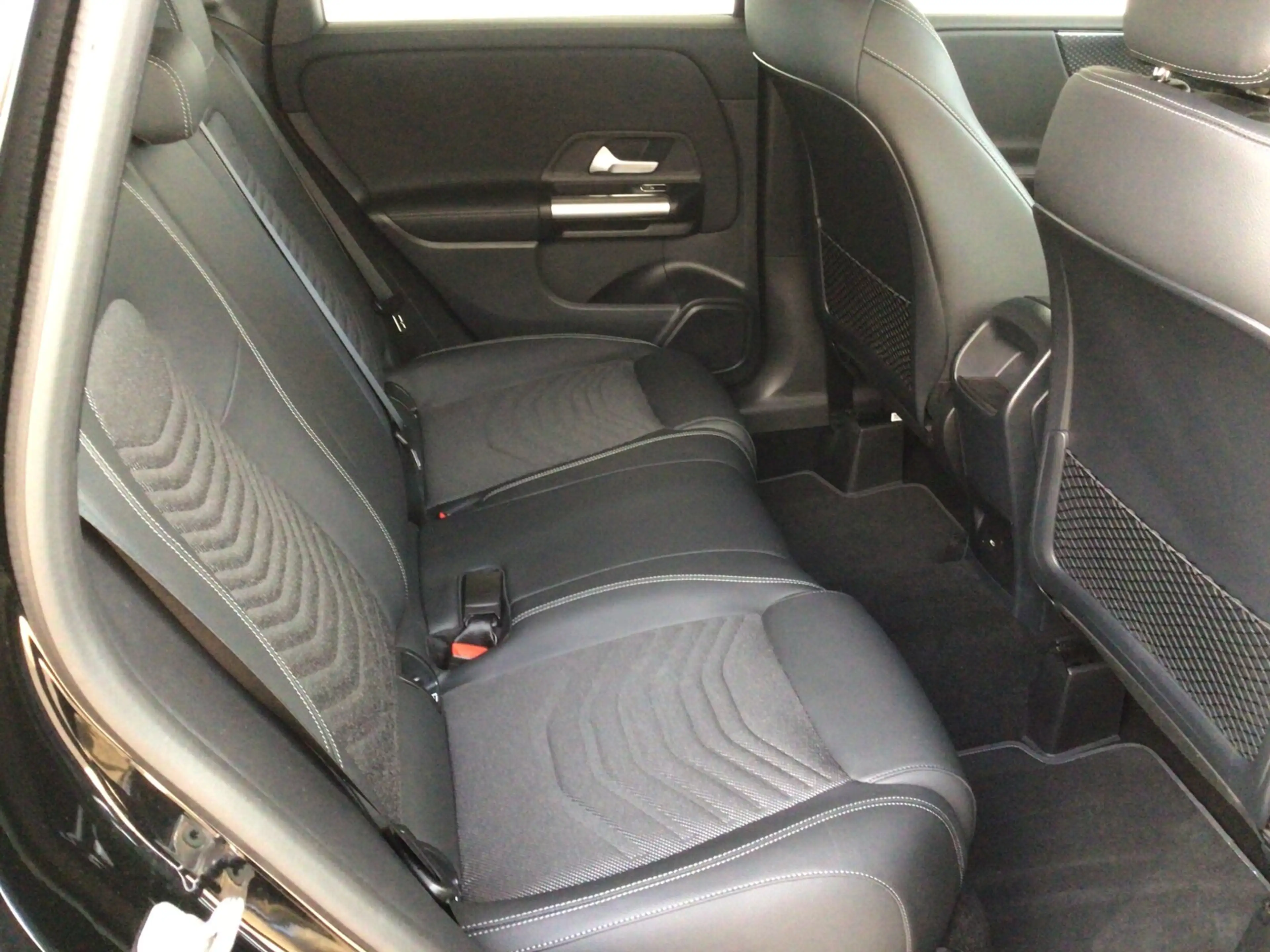 Mercedes-Benz B 250 B 250 4M Progressive/VKZ/MBUX/LED/Kamera/CarPlay — photo 12