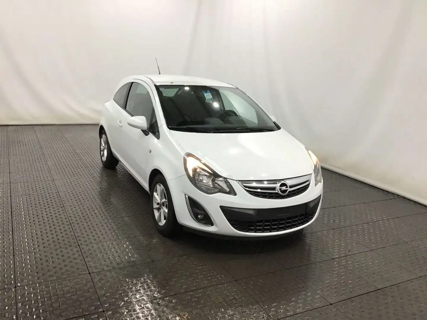 Opel Corsa 1.2i 86ch 3p Blanc - 1