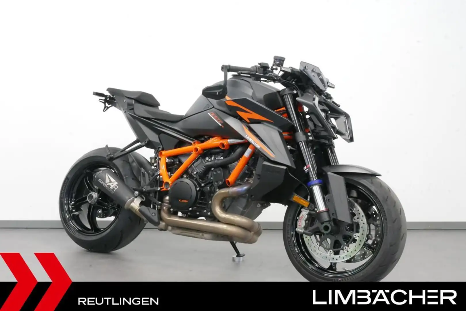 KTM 1390 Super Duke R EVO bundesweite Lieferung! Zwart - 1