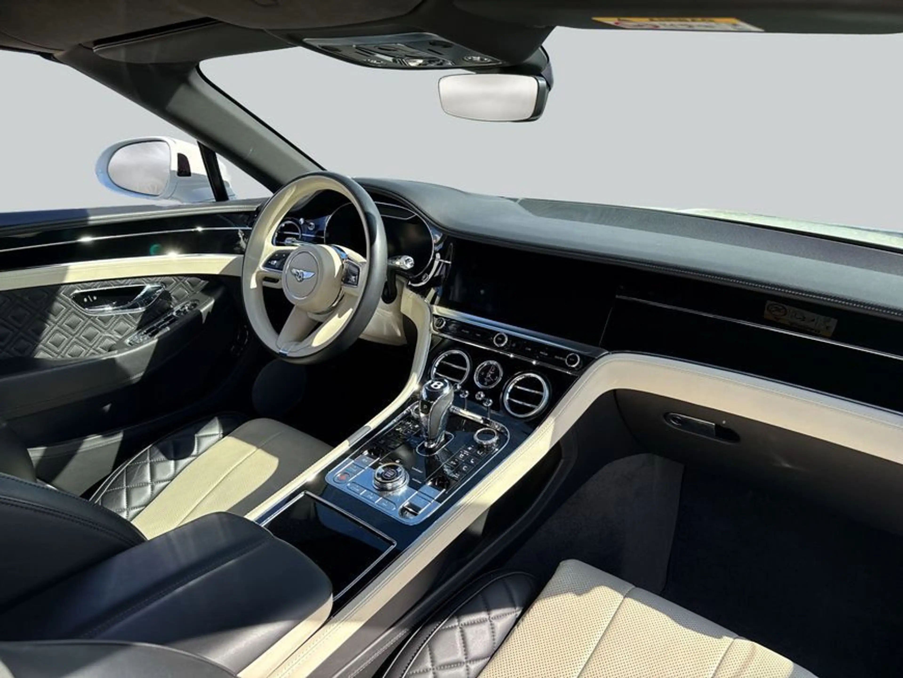 Bentley Continental GTC New Continental GTC V8 — photo 2