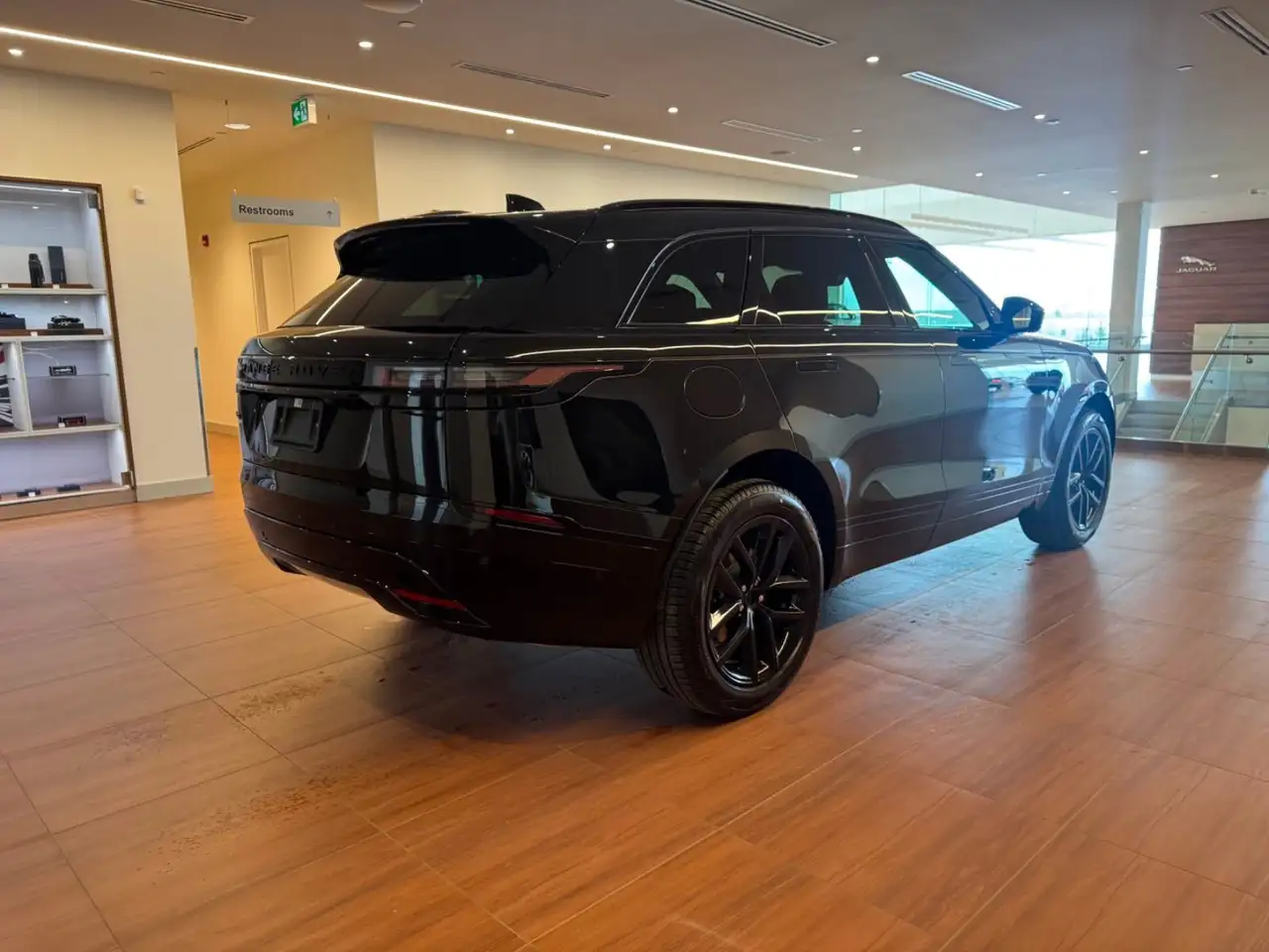 Land Rover Range Rover Velar снимка Land Rover Range Rover Velar