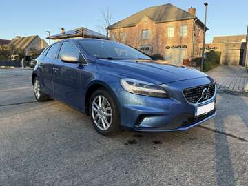 V40 1.5 T2 R-Design Geartronic