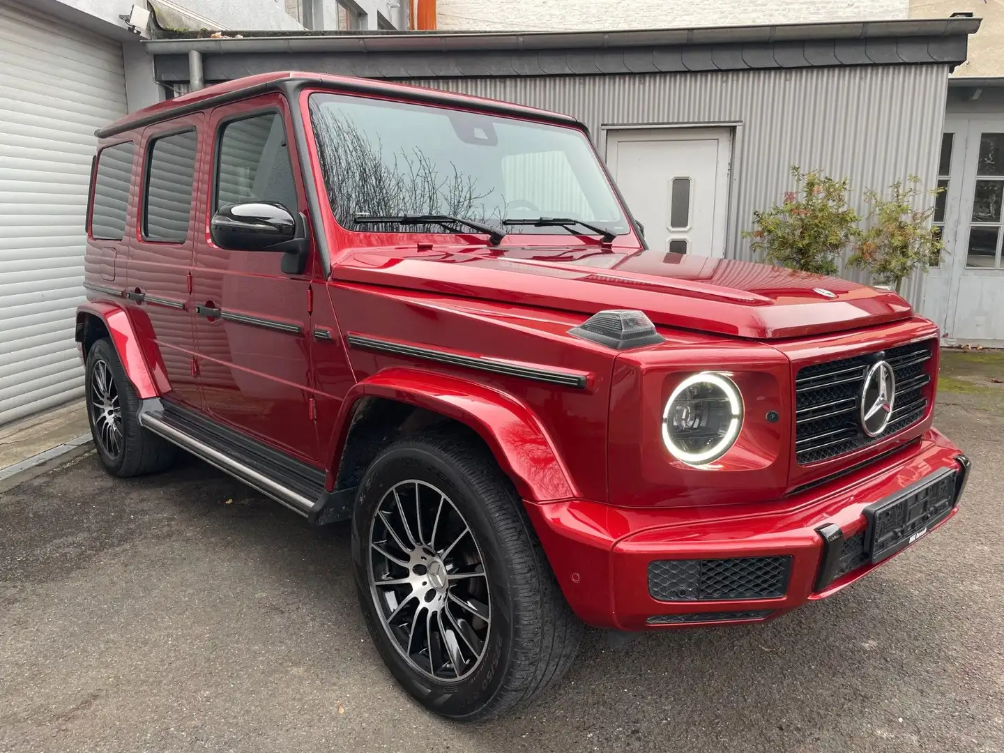 Mercedes-Benz G 350 G350 AMG Navi Leder AHK Kamera SHZ IWC Burmester Rot - 1