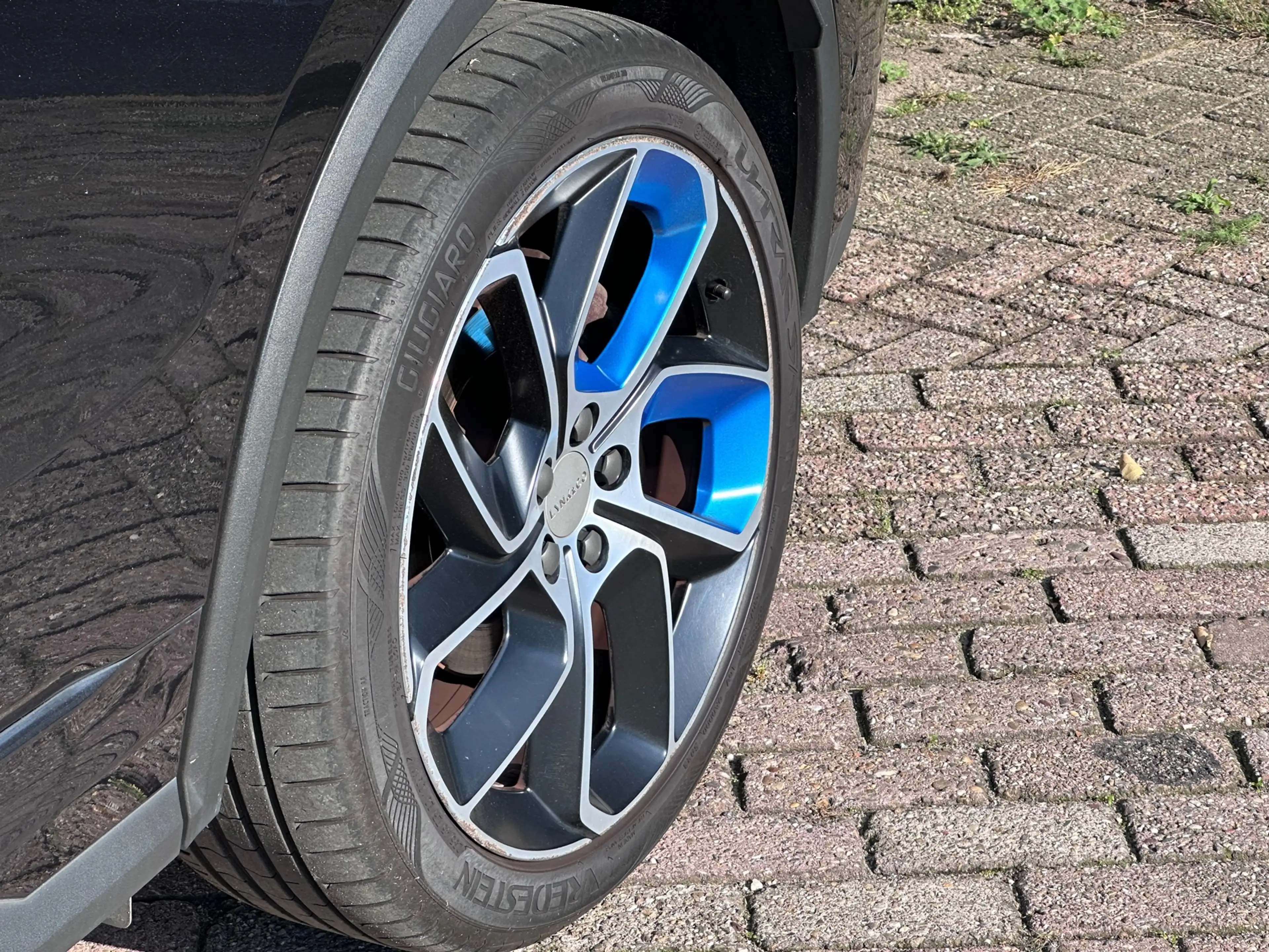 Lynk & Co 01 1.5 PHEV 6,6kWh SOH 97% PANO 360°cam Apple/Android — photo 11