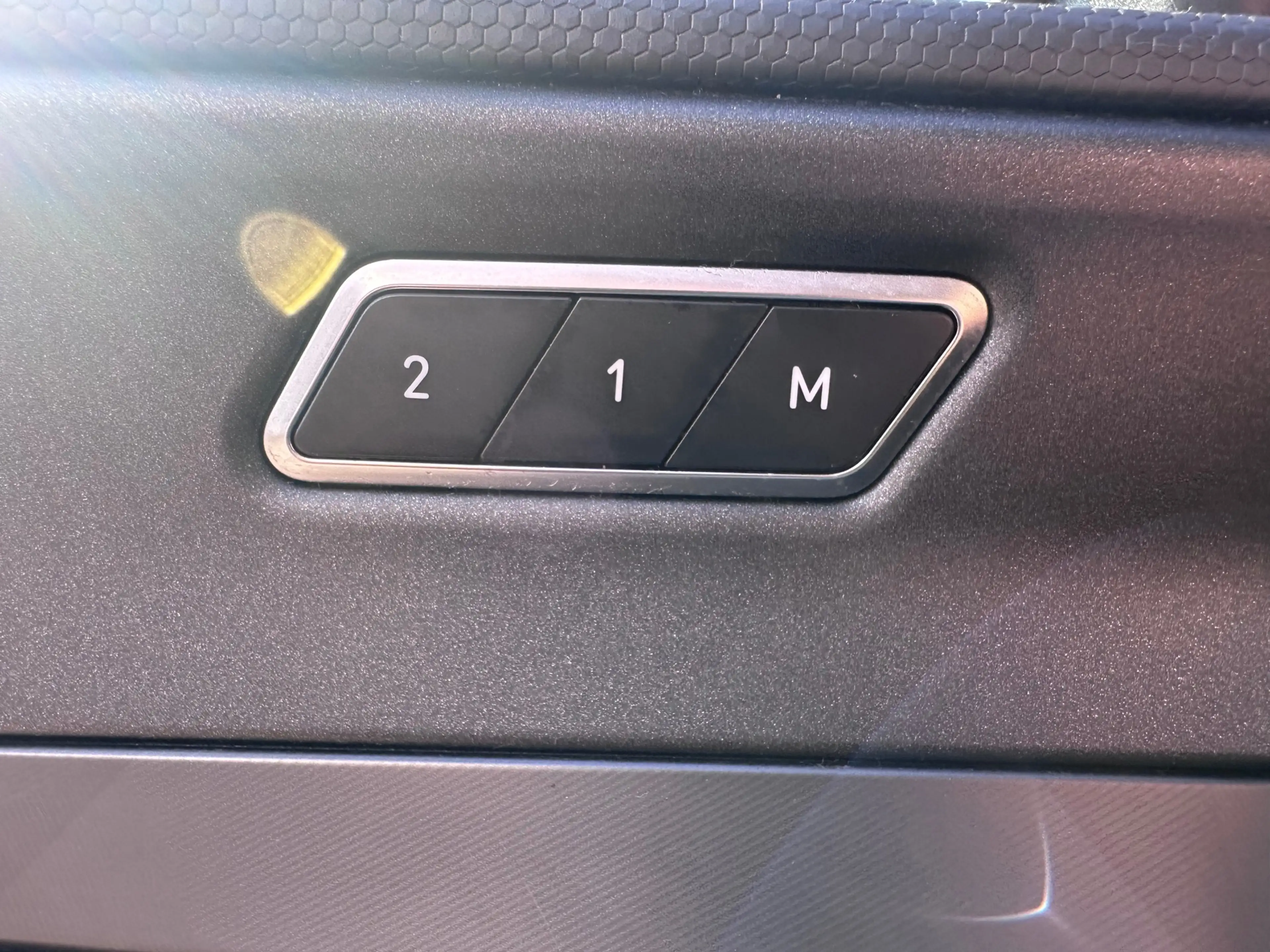 Lynk & Co 01 1.5 PHEV 6,6kWh SOH 97% PANO 360°cam Apple/Android — photo 15