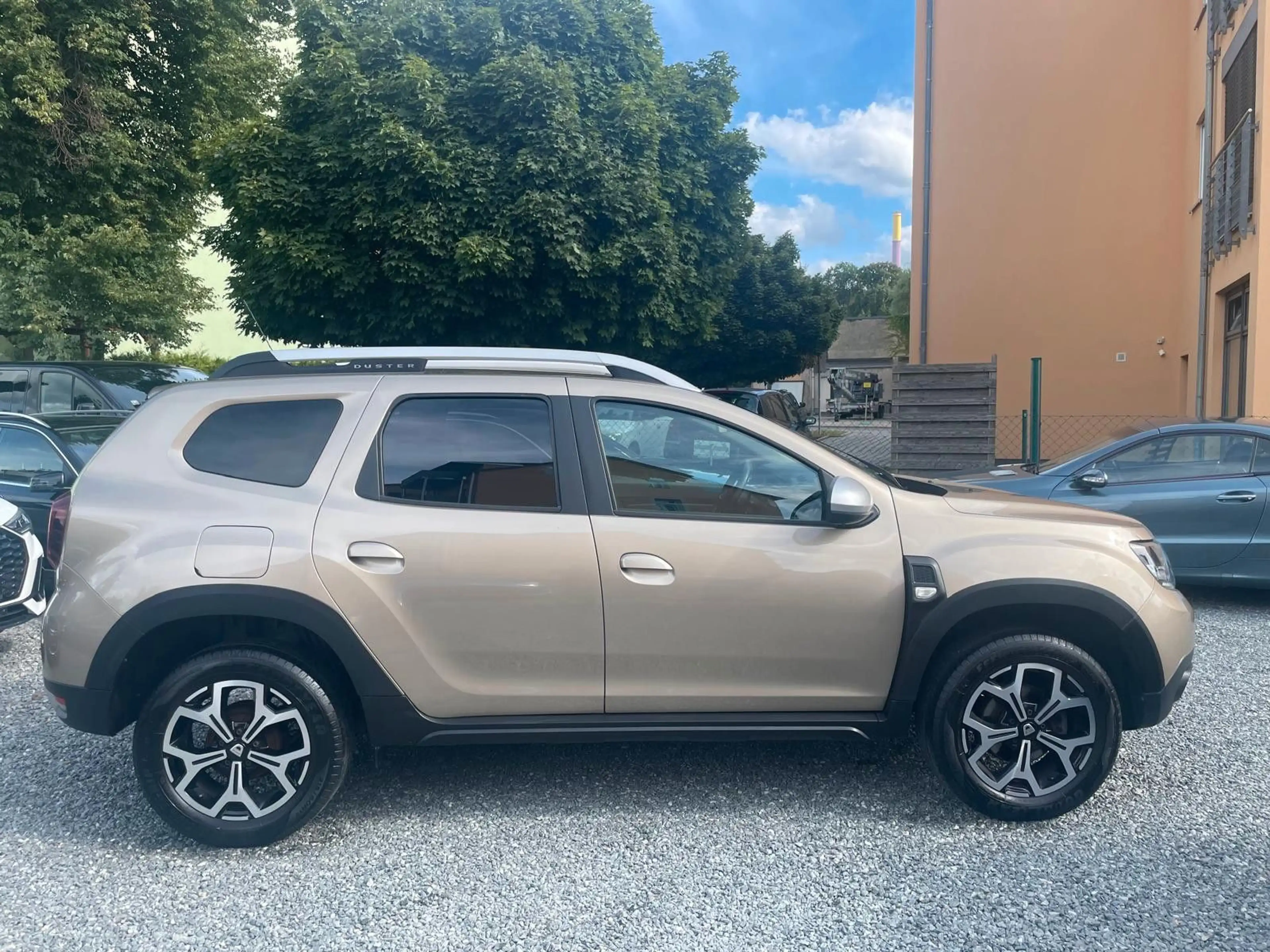 Dacia Duster dCi 110 2WD NAVI   AUTOMATIK — photo 4