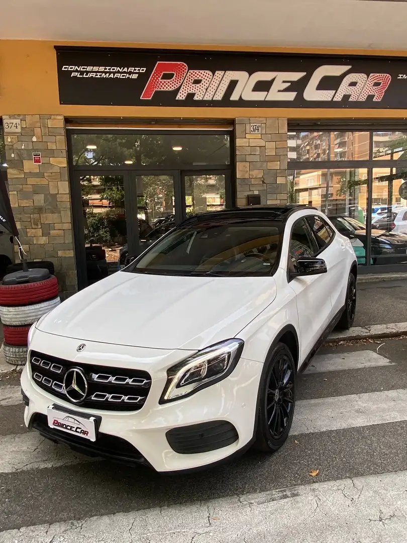 Mercedes-Benz GLA 200 d AMG Premium 4matic auto PANO 19” FULL!!!! Weiß - 1