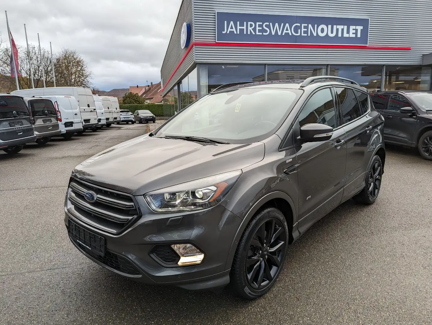 Ford Kuga ST-Line 180PS TDCI #AHK  #LED #PANO Gris - 1
