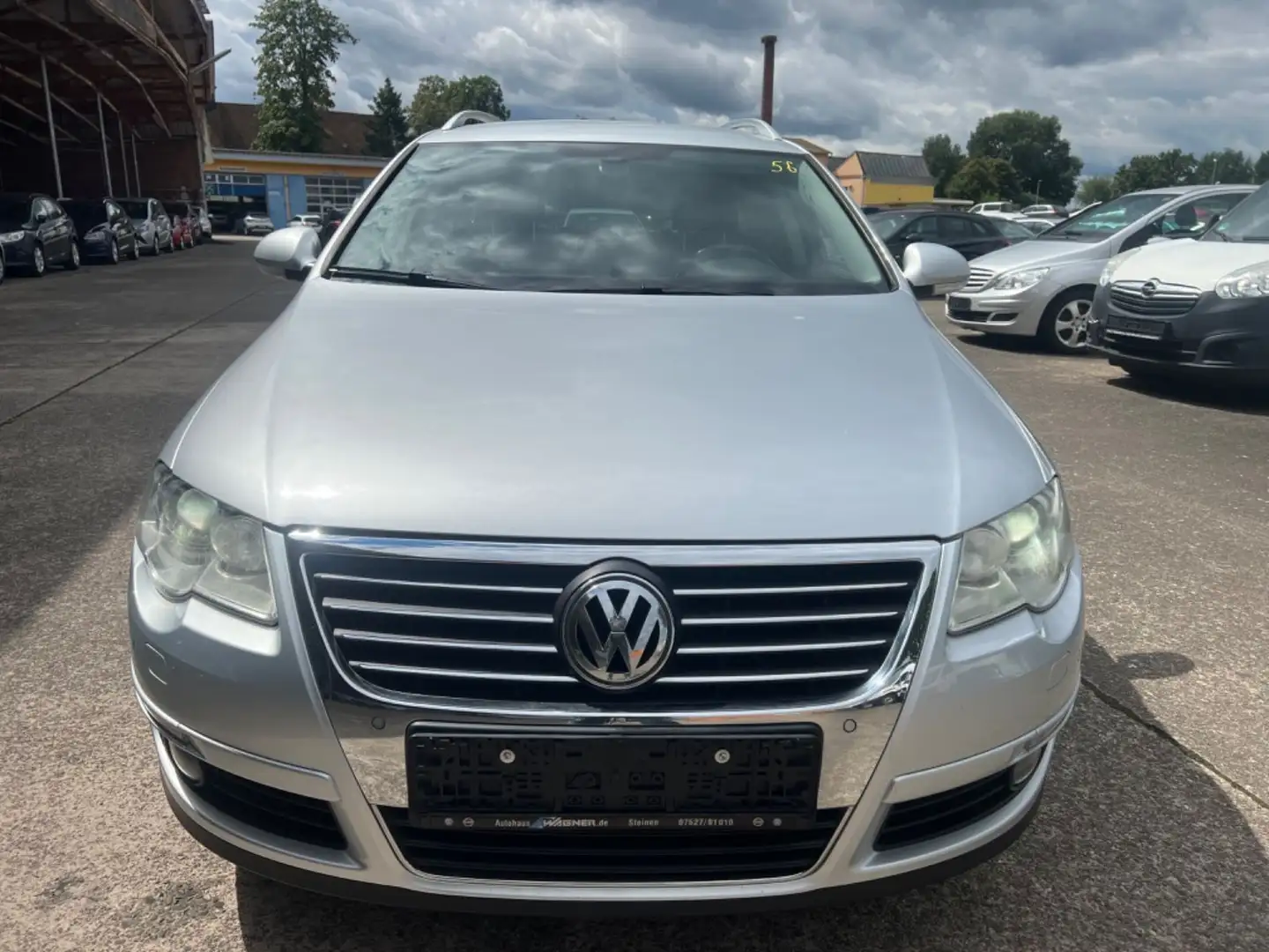 Volkswagen Passat Variant Highline 4Motion/LEDER/MEMORY Silber - 2