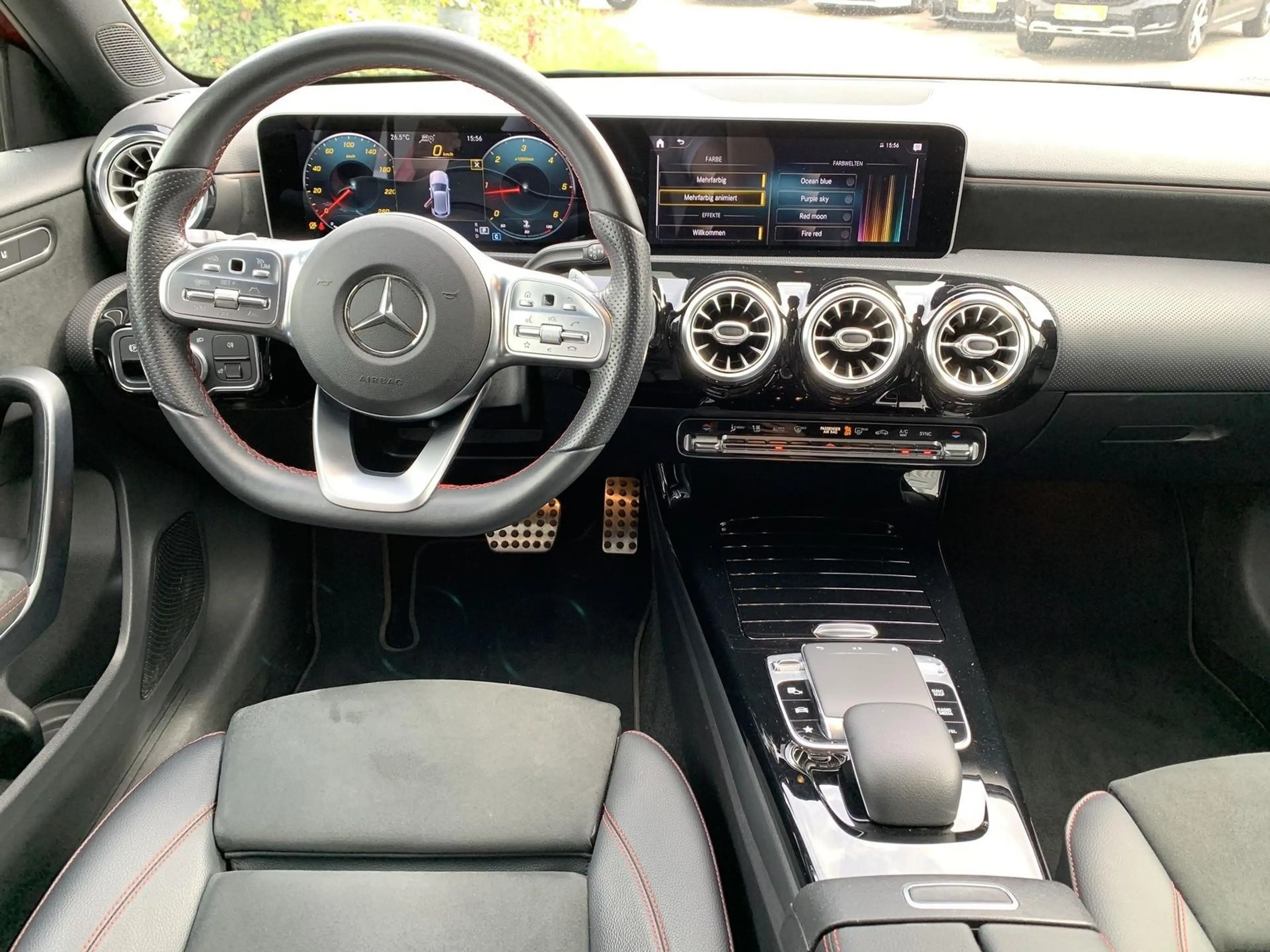 Mercedes-Benz A 200 A200d AMG-Line NightPaket+Ambiente+RFK+Keyless — photo 11