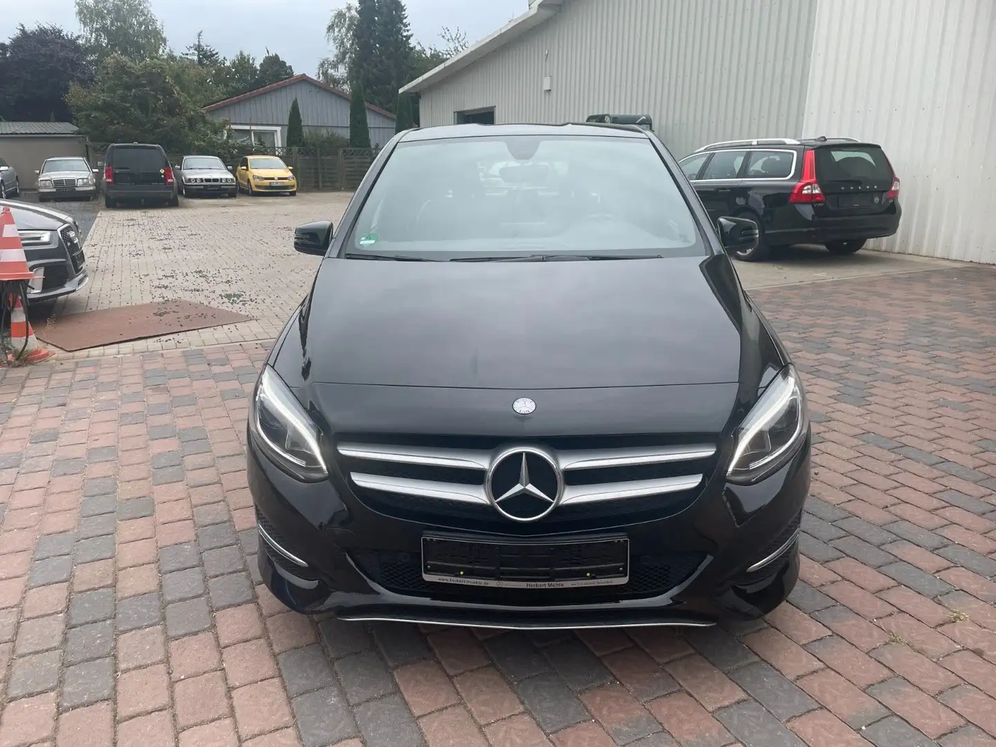 Mercedes-Benz B 180 CDI Urban NAVI, PDC, Shz Noir - 2