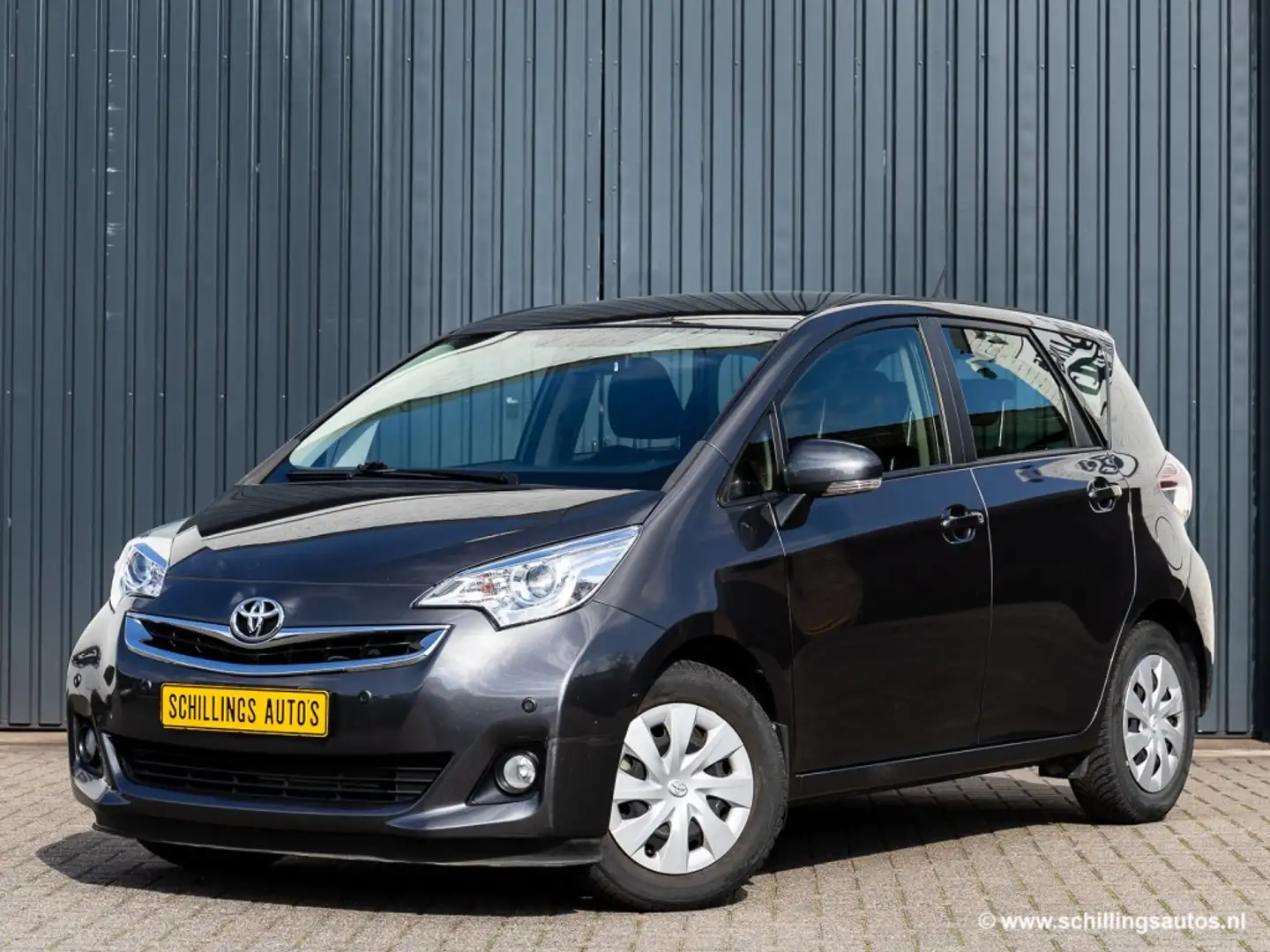 Toyota Verso-S 1.3 VVT-I Comfort Automaat Camera 65.000km Grijs - 1