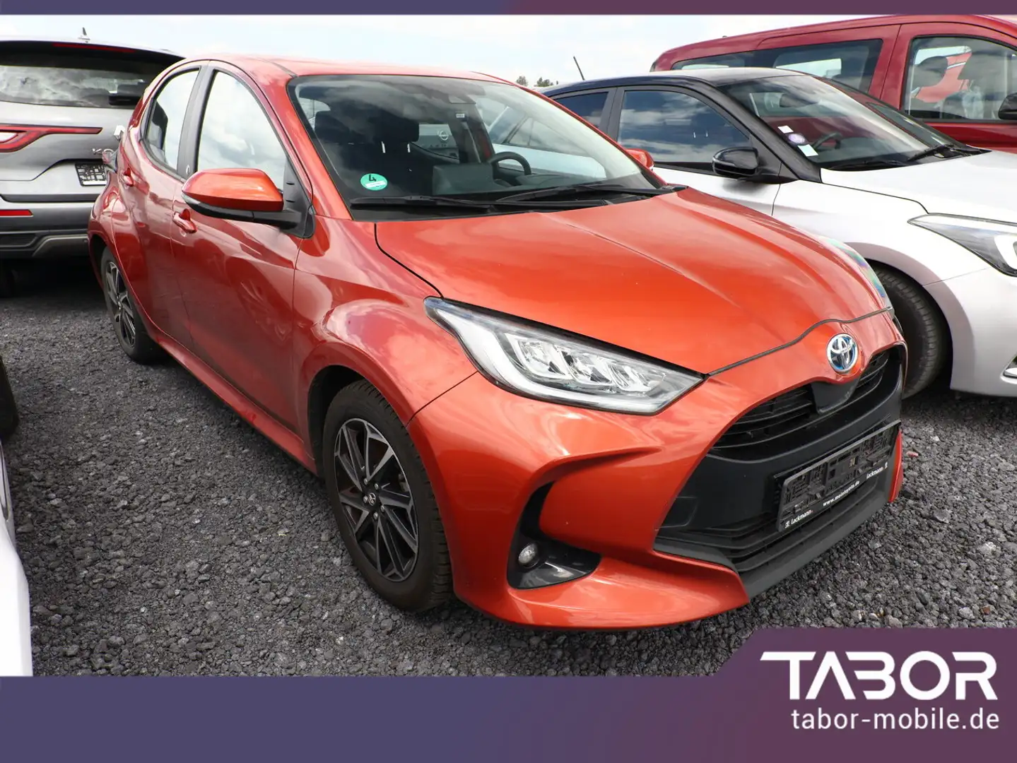 Toyota Yaris 1.5 Dual-VVT-iE 116 CVT Team D SHZ KeyL Orange - 2