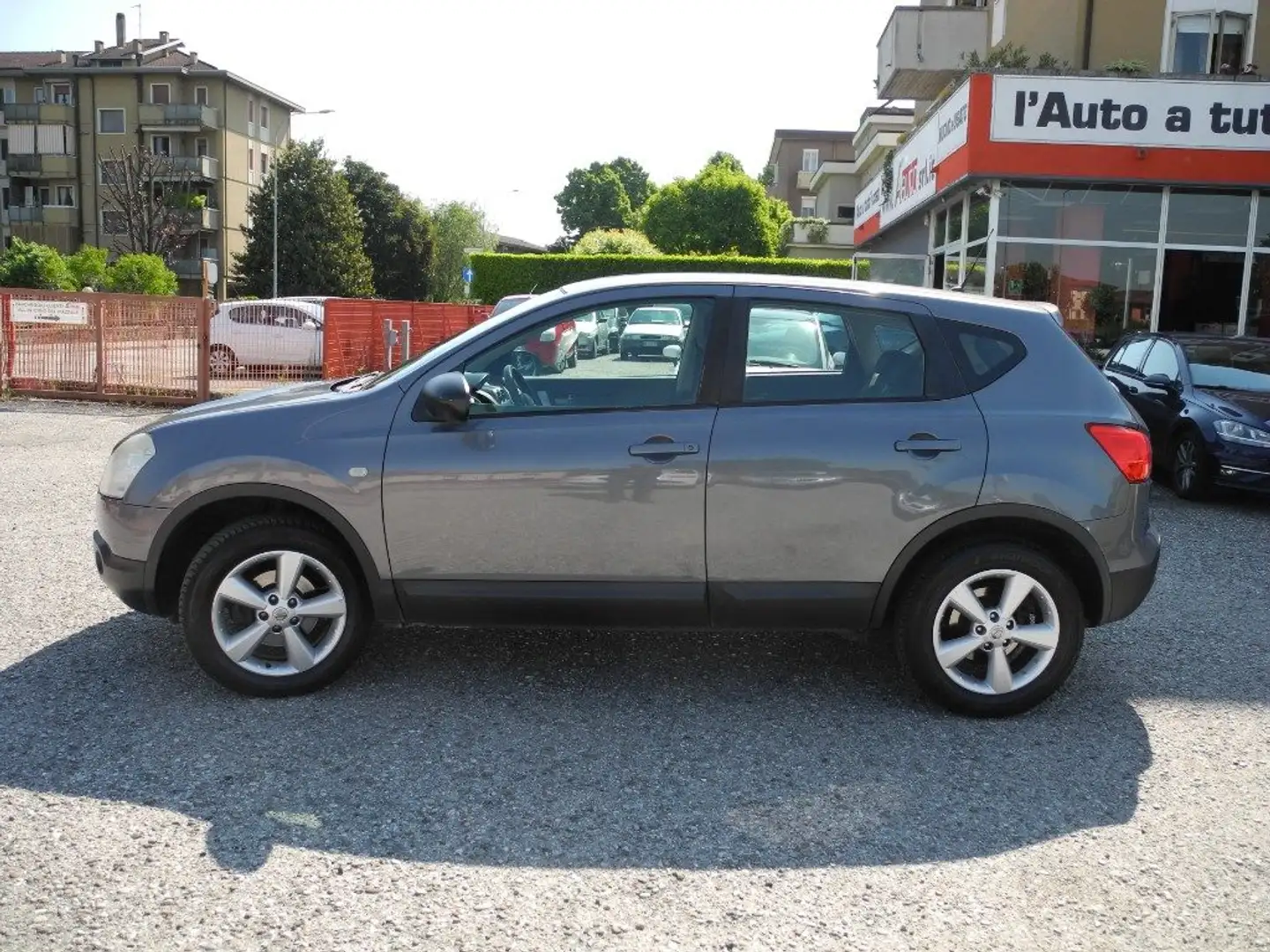 Nissan Qashqai 2.0 16v 4WD autom. -OK NEOPATENTATI- LEGGERE NOTE Grigio - 2