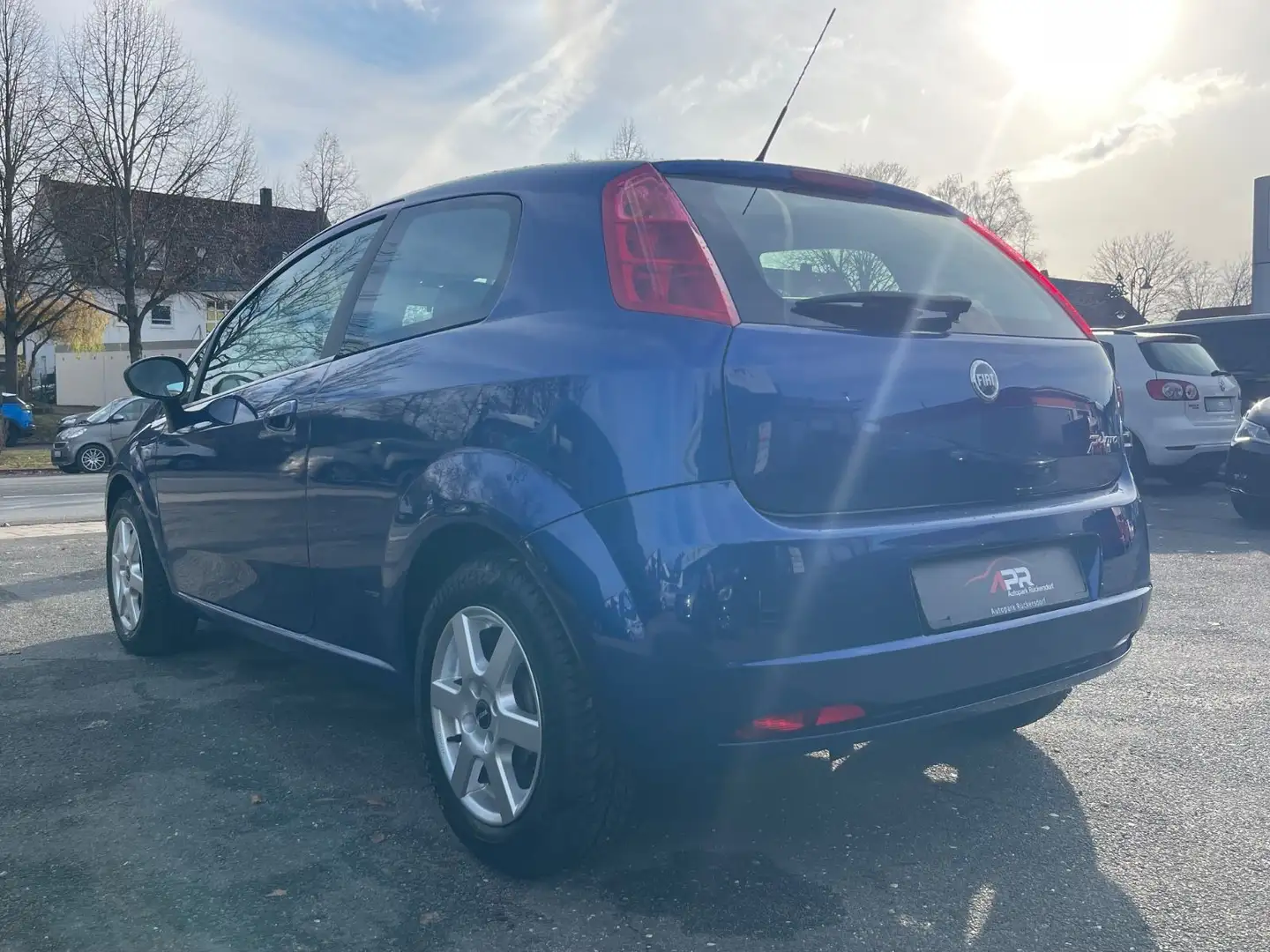 Fiat Grande Punto 1.2 8V Dynamic Nur 40 TKM Klima Blau - 2