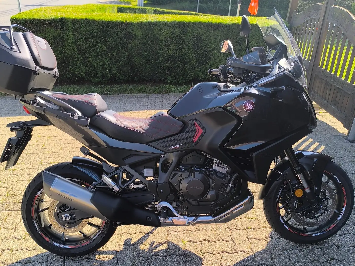 Honda NT 1100 Zwart - 1