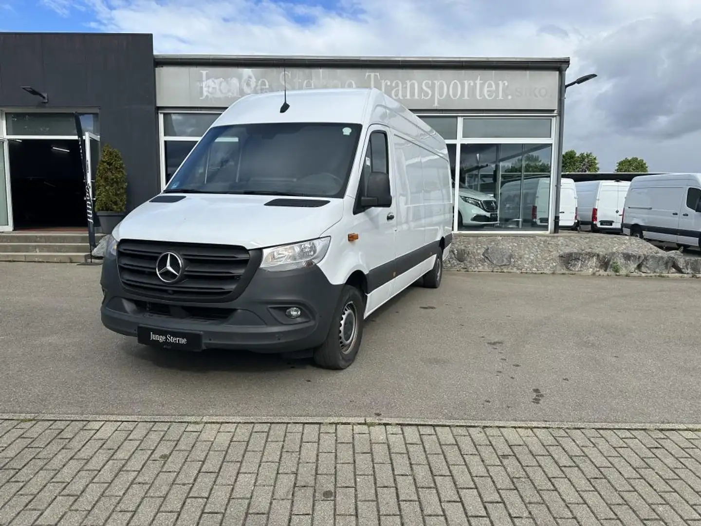 Mercedes-Benz Sprinter 317 CDI KA/MAXI/4325/MBUX/KLIMA/NAVI/360°/TEMPOMAT Weiß - 2