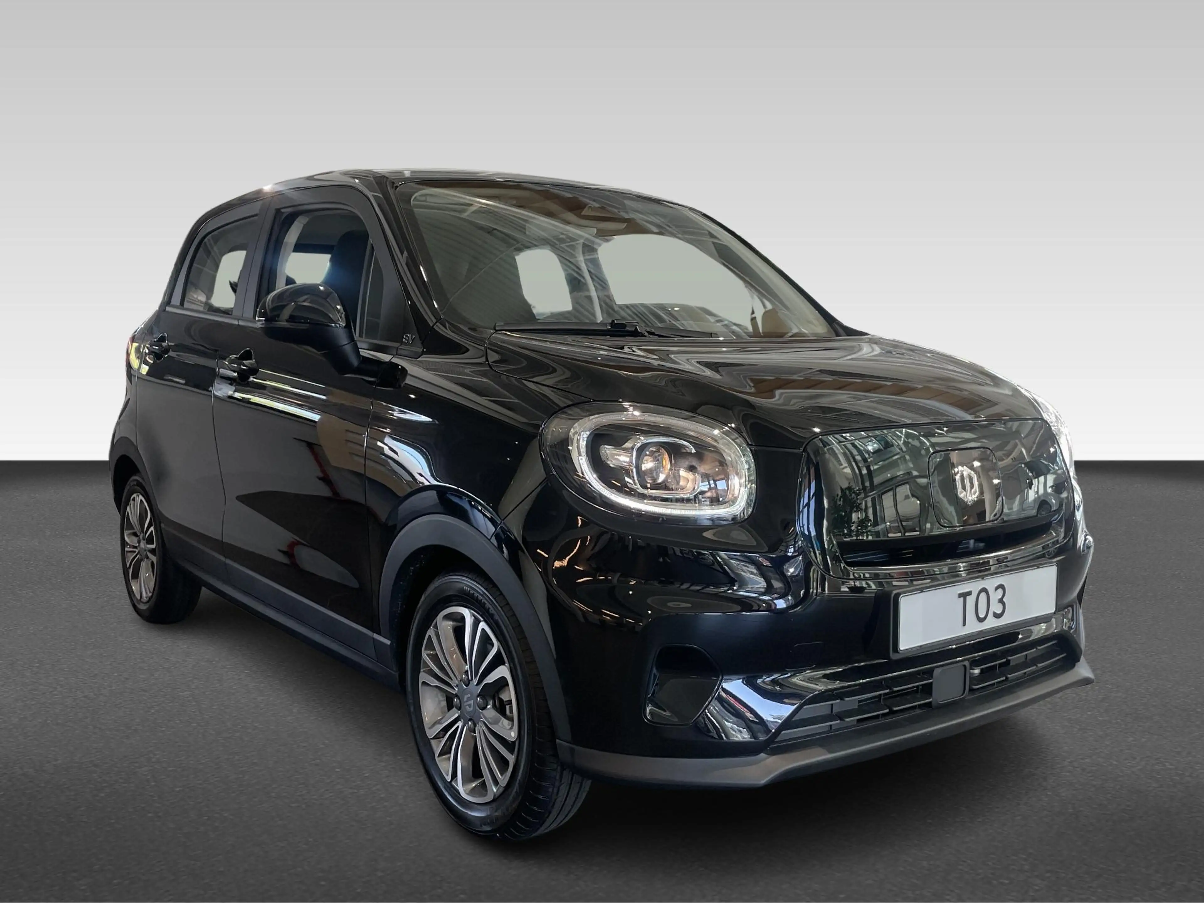 Leapmotor T03 Design 37.3 kWh | Airco (automatisch) | Keyless st — photo 8