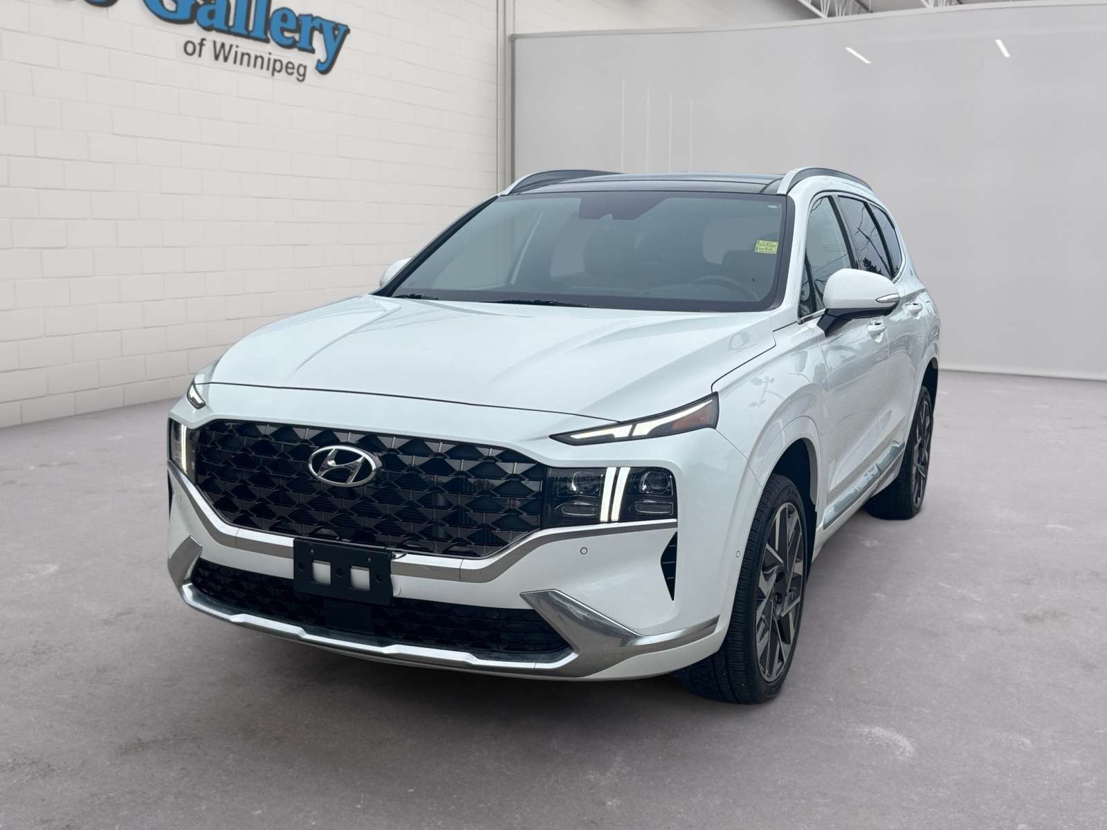 used 2022 Hyundai Santa Fe car, priced at $33,200