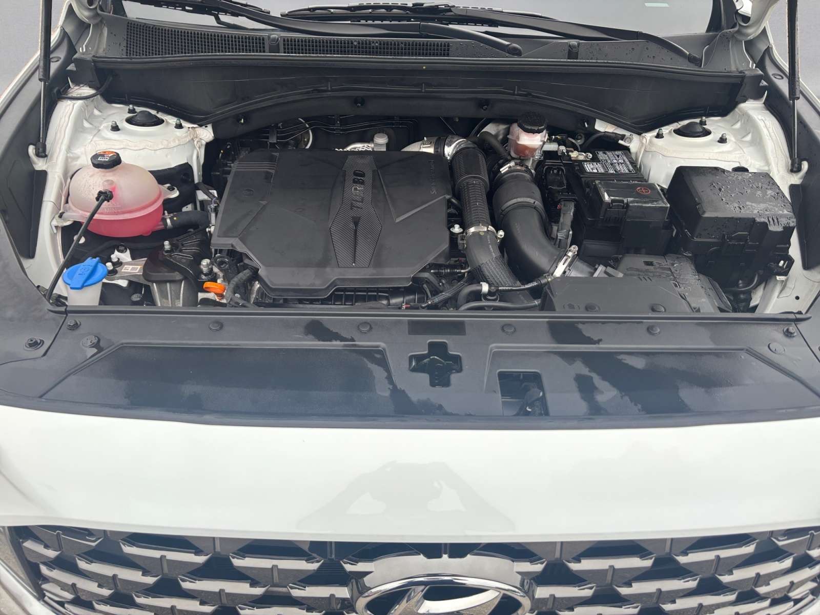 used 2022 Hyundai Santa Fe car, priced at $34,265