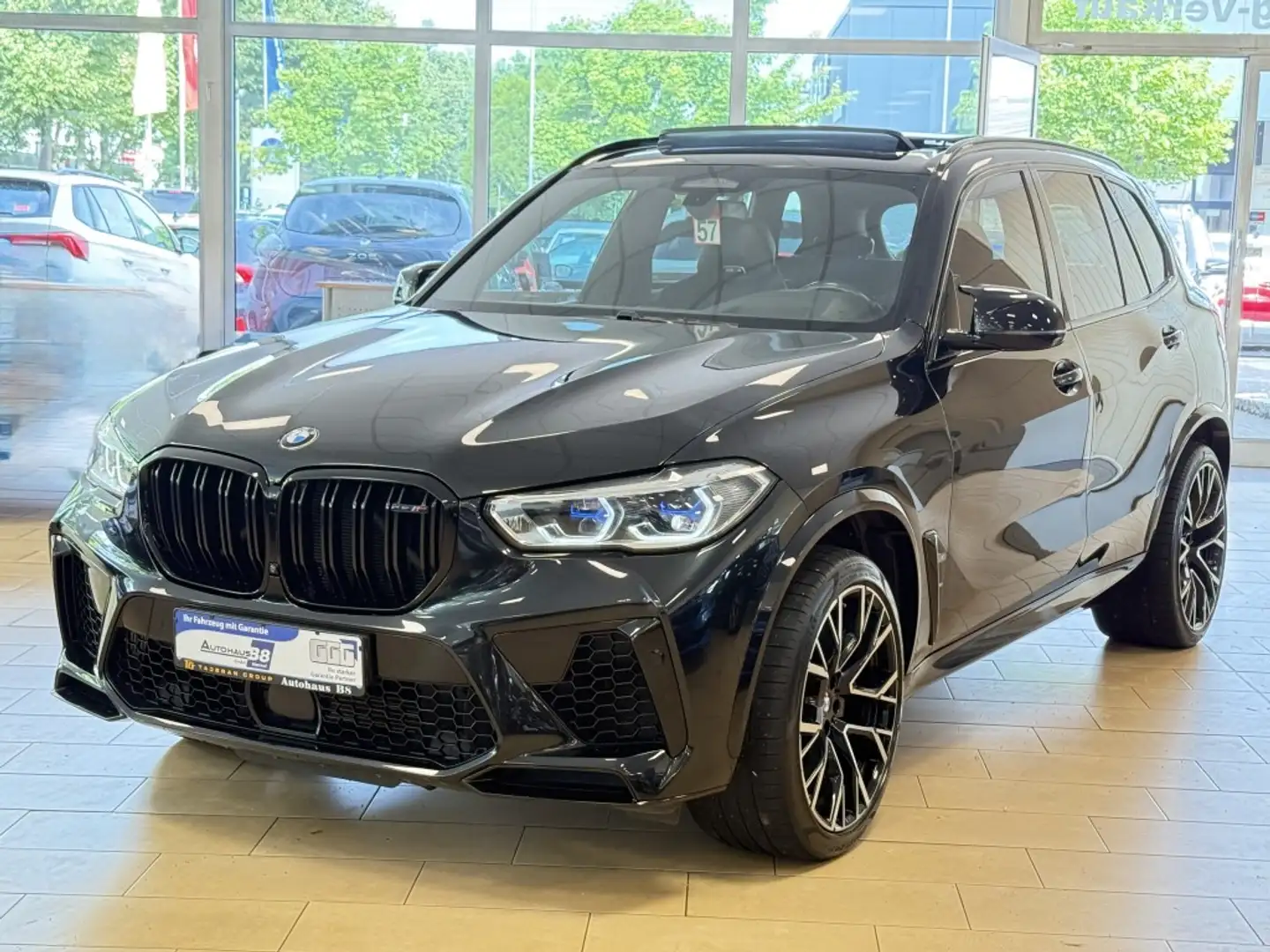 BMW X5 M Competition*Pano*Laser*B&W*360cam*AHK*HUD Schwarz - 1