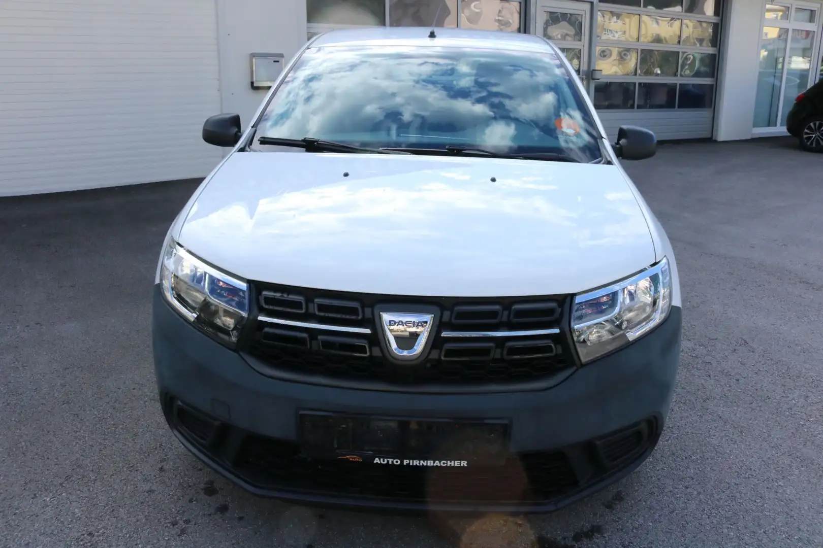 Dacia Sandero Sce 75 Weiß - 2