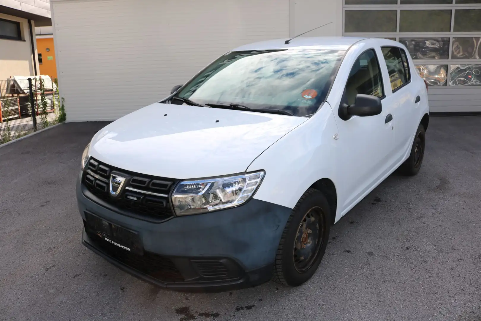 Dacia Sandero Sce 75 Weiß - 1