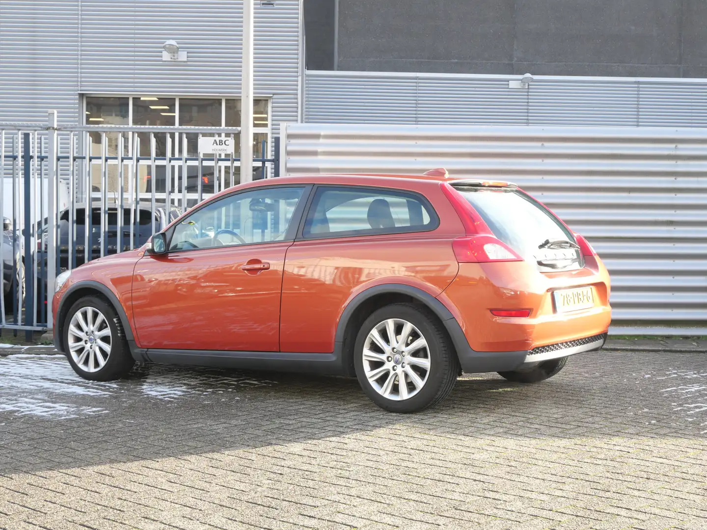 Volvo C30 1.6 Advantage | Rijklaarprijs Naranja - 2