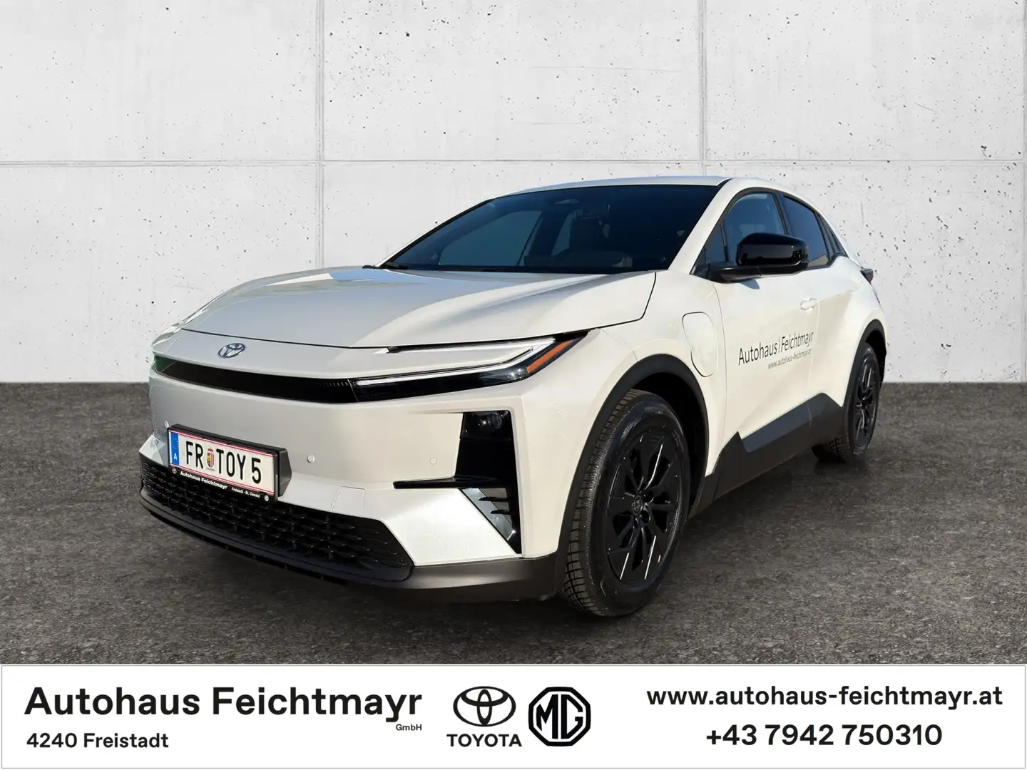 Toyota C-HR + Elektrik 2WD Teamplayer - 501km Reichweite 5t. Weiß - 1
