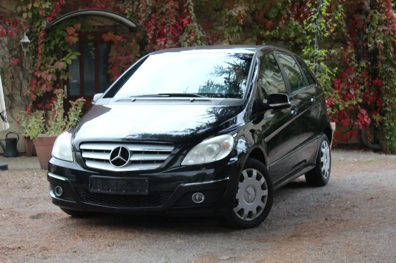 Mercedes-Benz B 170