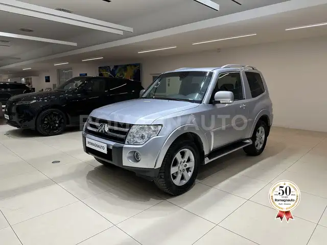 Mitsubishi Pajero 3.2 DI-D AUT SWB