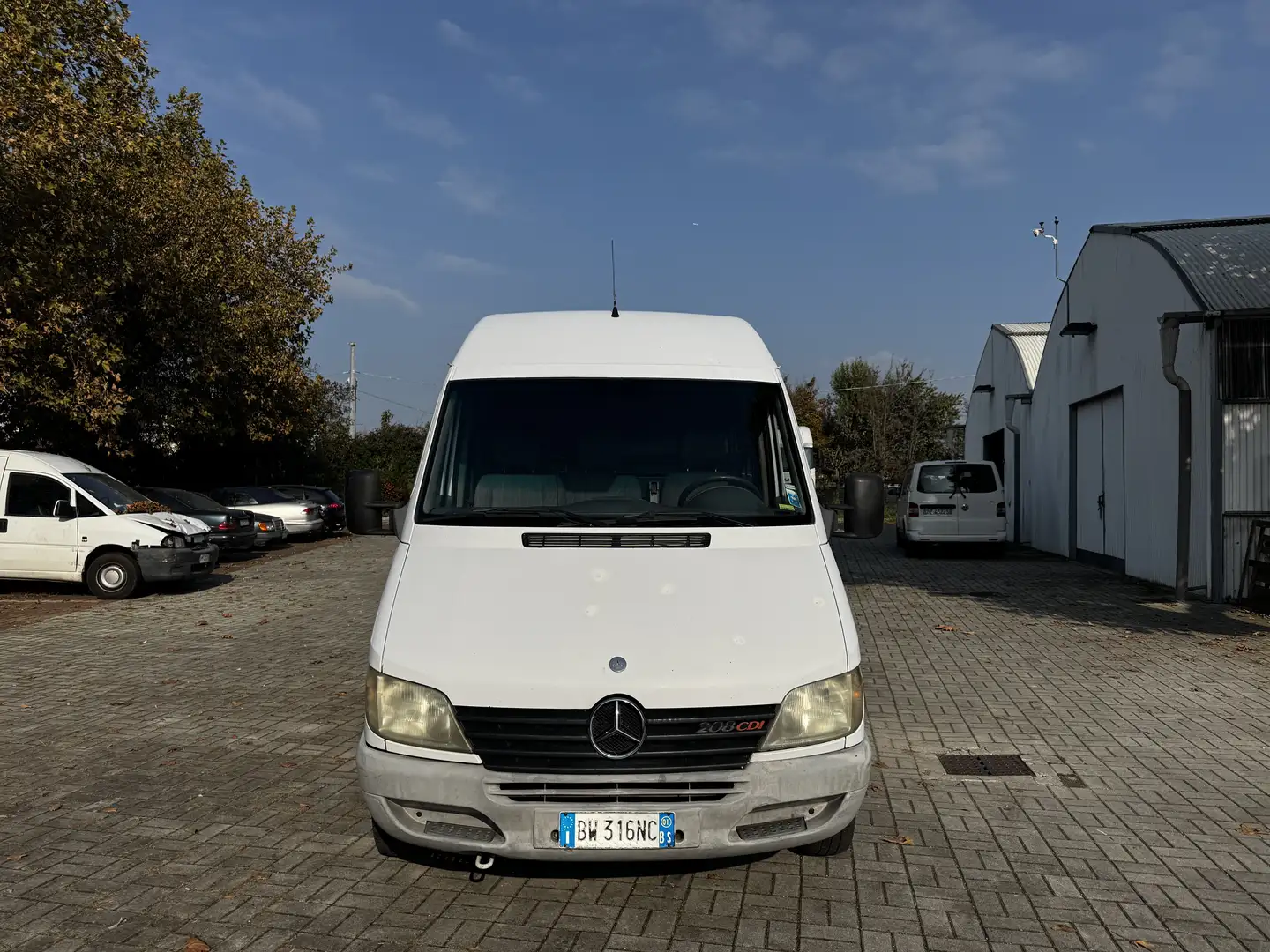 Mercedes-Benz Sprinter 208 CDI 901.611 - 1