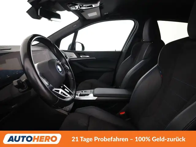 BMW 2 Series view 11