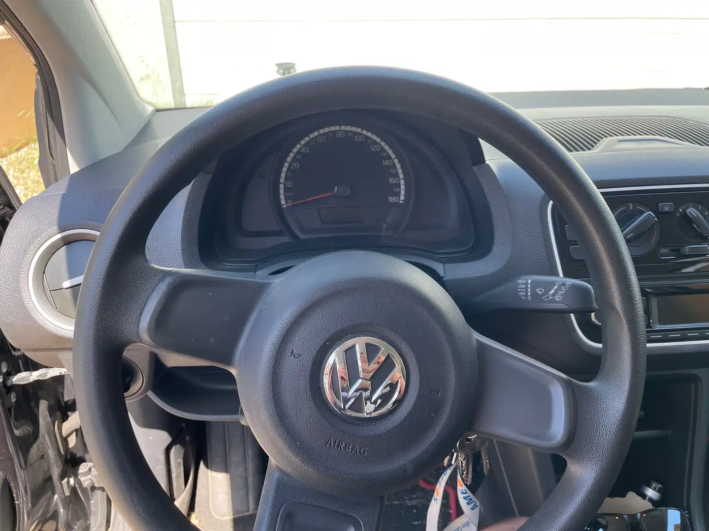 Volkswagen up! up! black up! Schwarz - 1