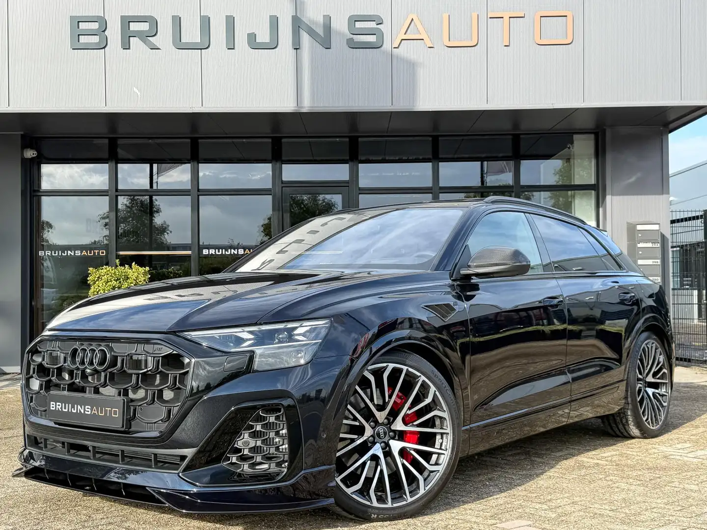 Audi Q8 60 TFSI e ABT Aero Audi Exclusive Lak |Head-up|4Ws Noir - 1