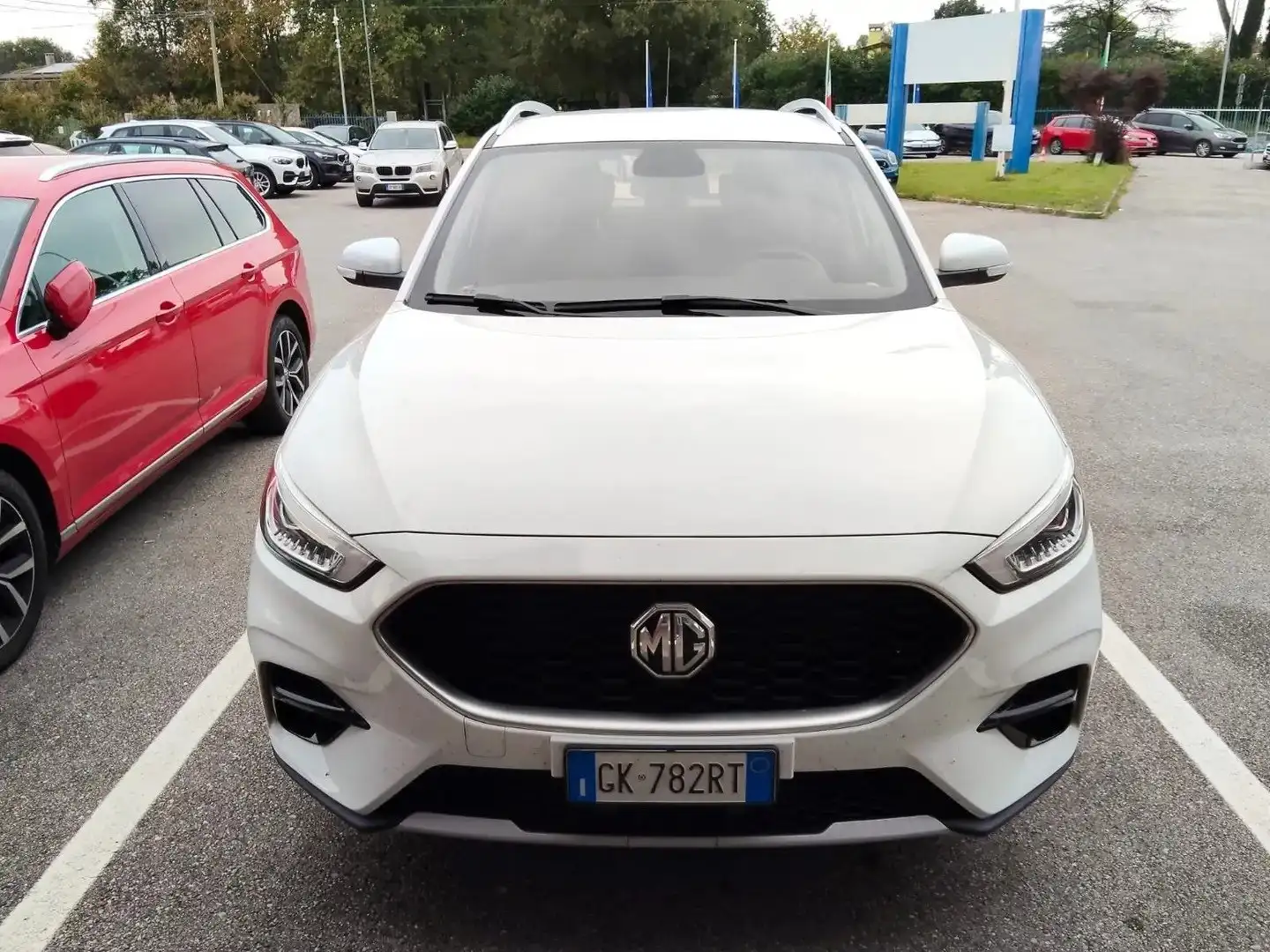 MG ZS ZS 1.0 Luxury automatica GK782RT Weiß - 2