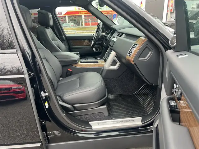 Land Rover Range Rover view 12