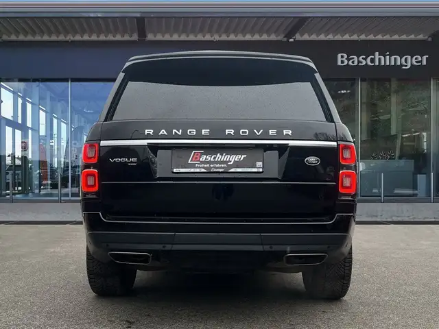 Land Rover Range Rover view 14