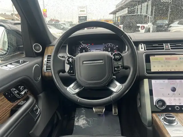 Land Rover Range Rover view 10