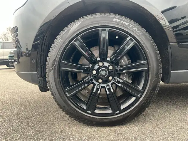 Land Rover Range Rover view 5