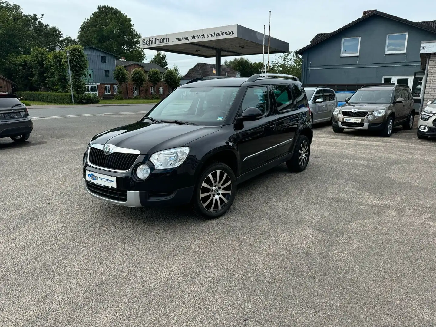 Skoda Yeti Active Plus Edition KLIMA/ALU/EFH/PDC/BC Negru - 1